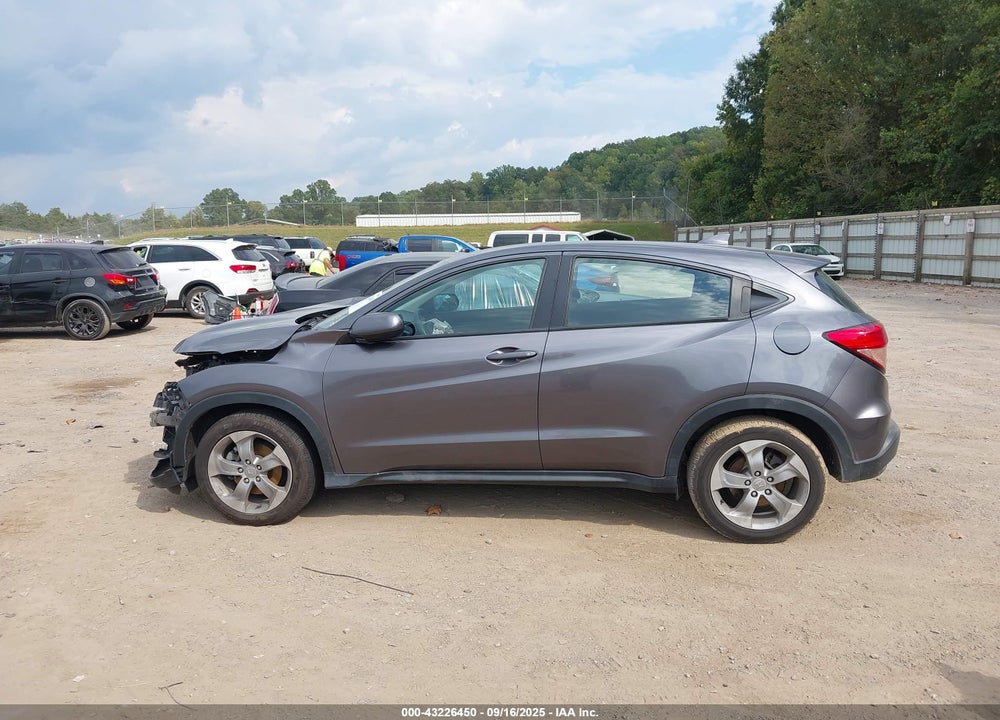 2017 HONDA HR-V LX VIN: 3CZRU5H33HM709452