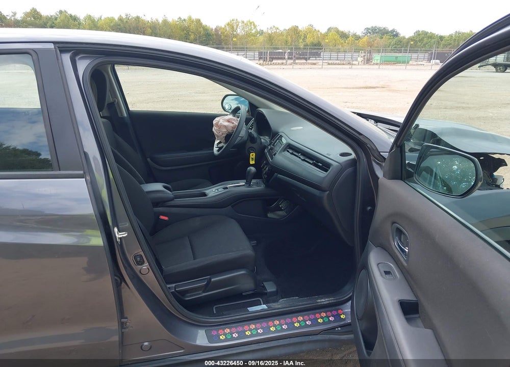 2017 HONDA HR-V LX VIN: 3CZRU5H33HM709452