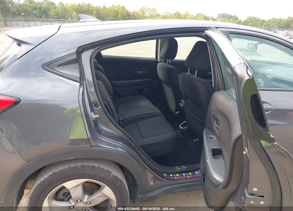 2017 HONDA HR-V LX VIN: 3CZRU5H33HM709452