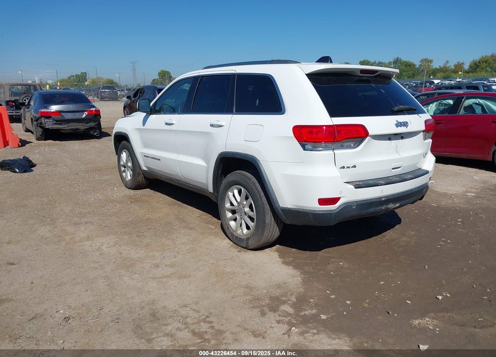 2015 JEEP GRAND CHEROKEE VIN: 1C4RJFAG9FC237581