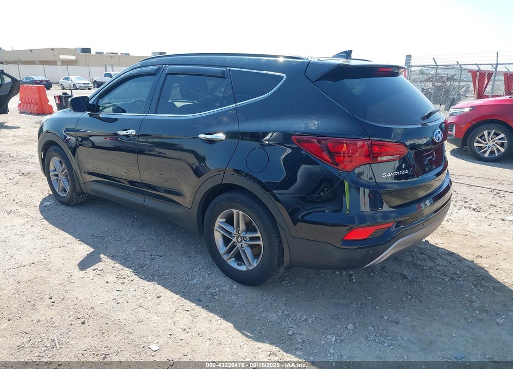 2017 HYUNDAI SANTA FE VIN: 5XYZU3LB9HG475274