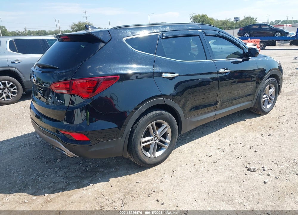 2017 HYUNDAI SANTA FE VIN: 5XYZU3LB9HG475274