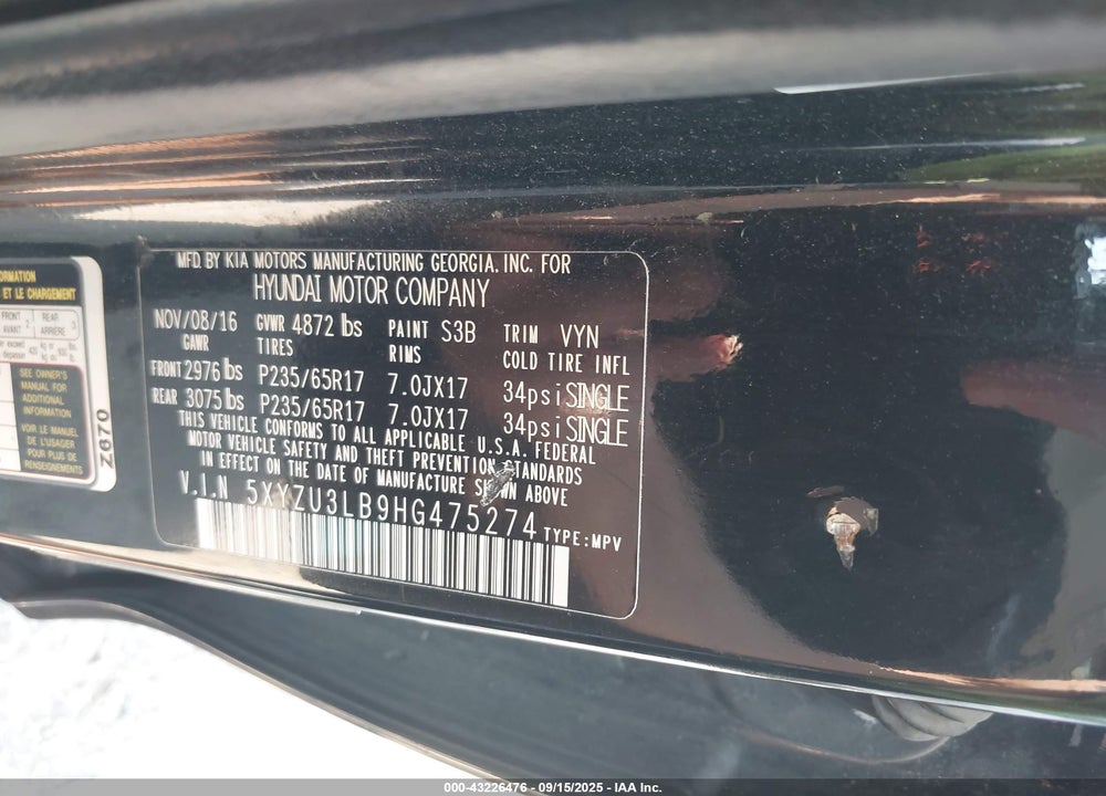 2017 HYUNDAI SANTA FE VIN: 5XYZU3LB9HG475274