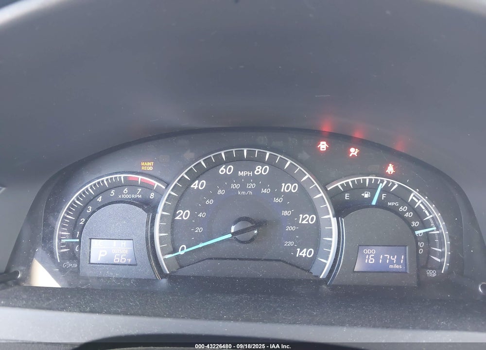 2013 TOYOTA CAMRY XLE VIN: 4T1BF1FK0DU723959