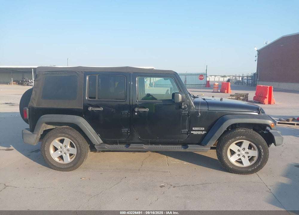 2017 JEEP WRANGLER UNLIMITED VIN: 1C4HJWDG7HL564104