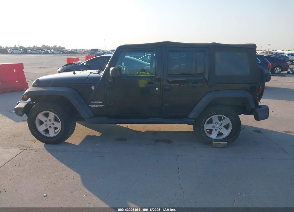 2017 JEEP WRANGLER UNLIMITED VIN: 1C4HJWDG7HL564104