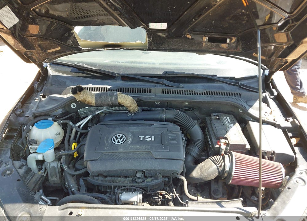 2014 VOLKSWAGEN JETTA 1.8T SE VIN: 3VWD07AJ6EM416816
