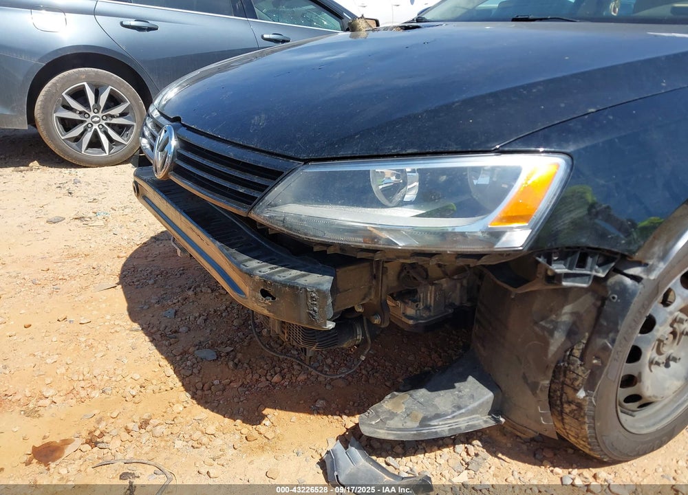 2014 VOLKSWAGEN JETTA 1.8T SE VIN: 3VWD07AJ6EM416816