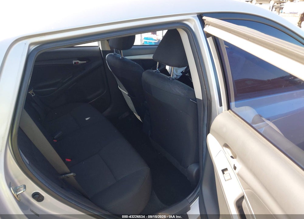 2009 TOYOTA MATRIX VIN: 2T1KU40E29C165955