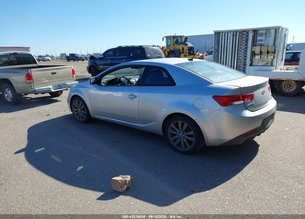 2012 KIA FORTE VIN: KNAFW6A30C5606391