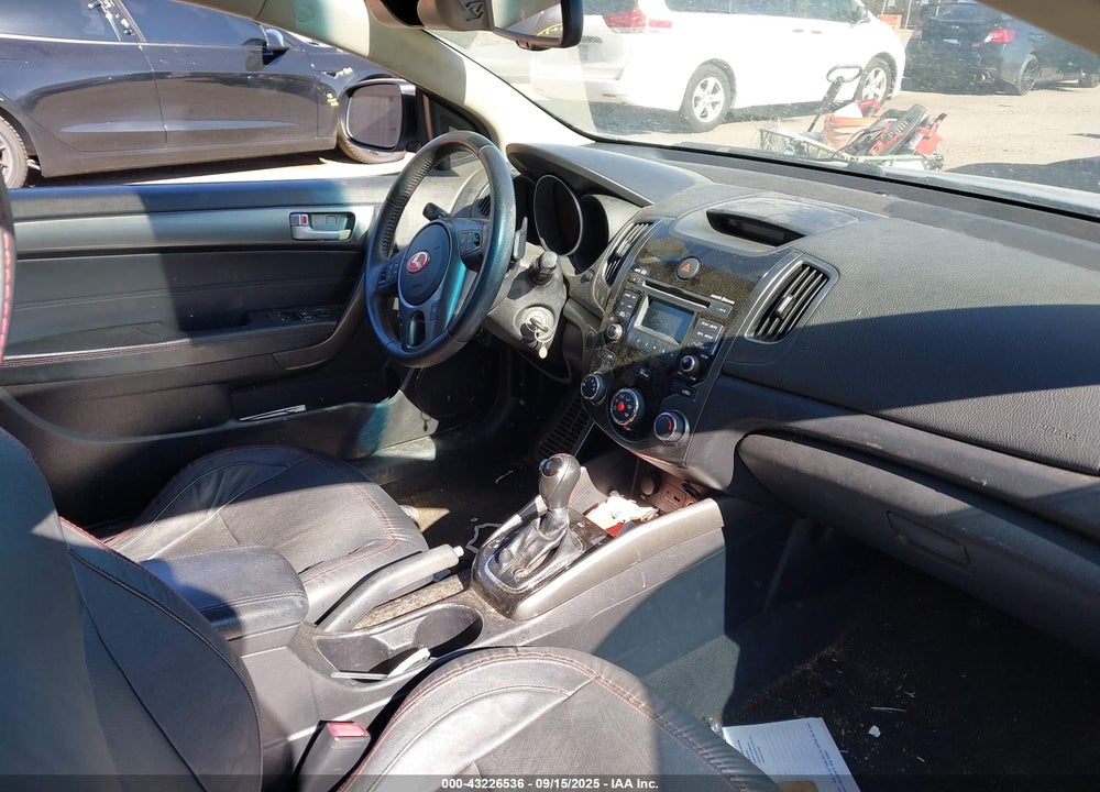 2012 KIA FORTE VIN: KNAFW6A30C5606391