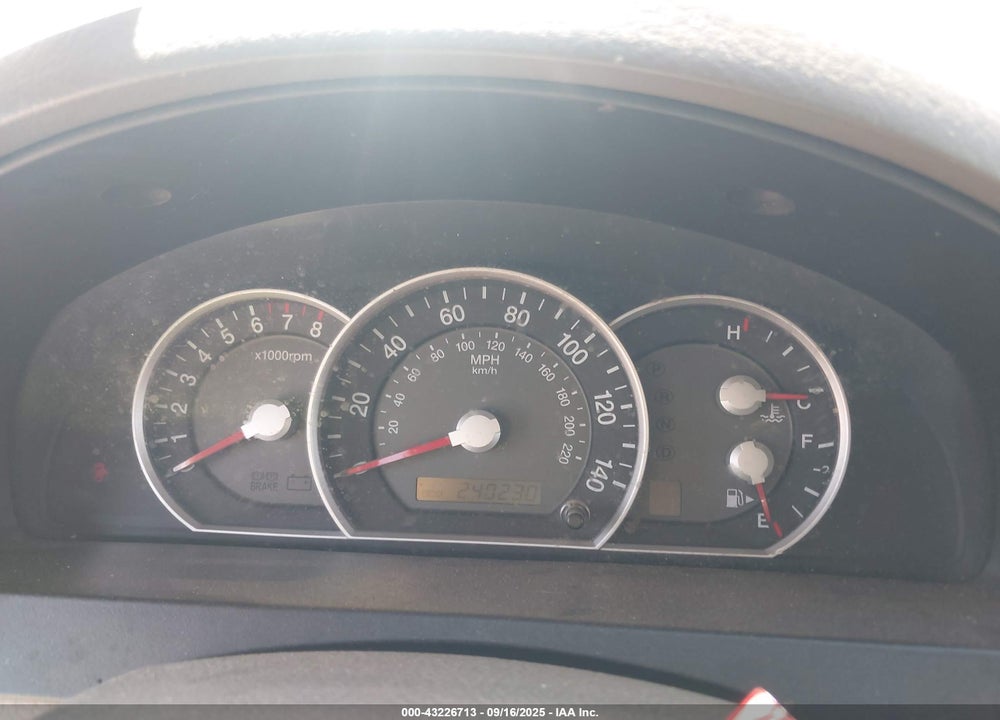 2007 KIA SORENTO EX VIN: KNDJD736675718277