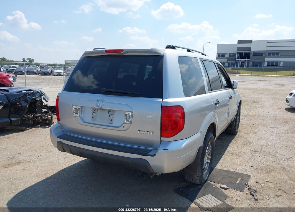 2005 HONDA PILOT EX-L VIN: 5FNYF18525B012716