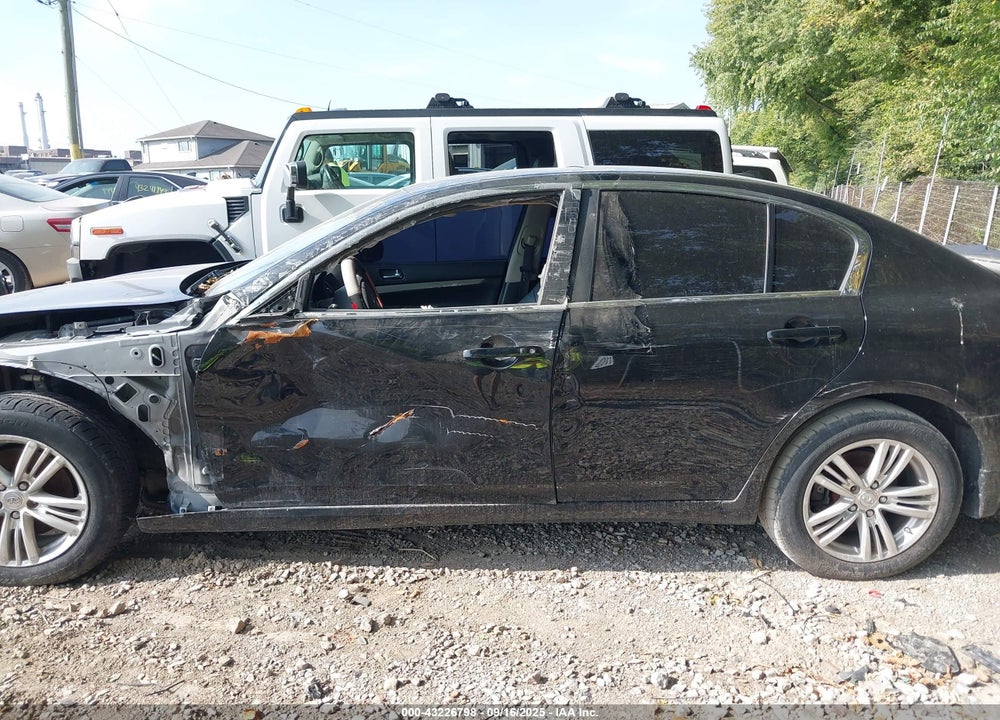2015 INFINITI Q40 VIN: JN1CV6AR8FM650620