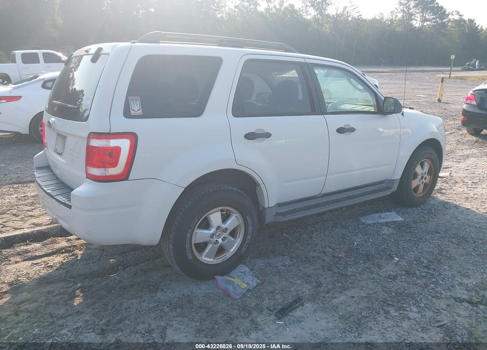 2010 FORD ESCAPE VIN: 1FMCU9D79AKA09181