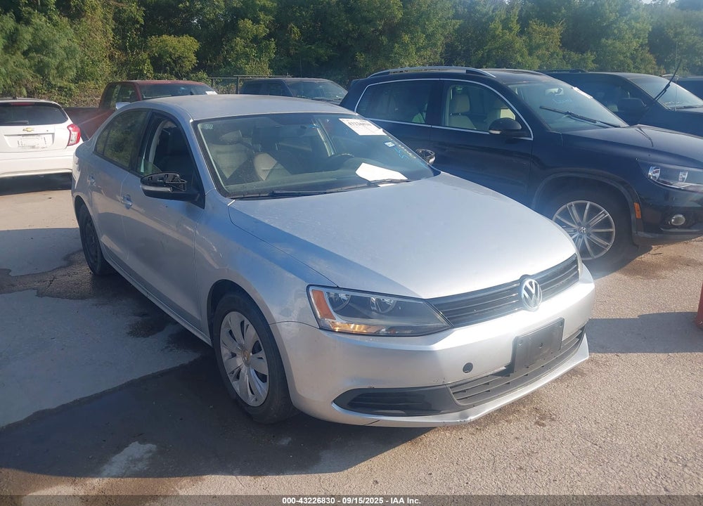 2014 VOLKSWAGEN JETTA 1.8T SE VIN: 3VWD17AJ8EM254121
