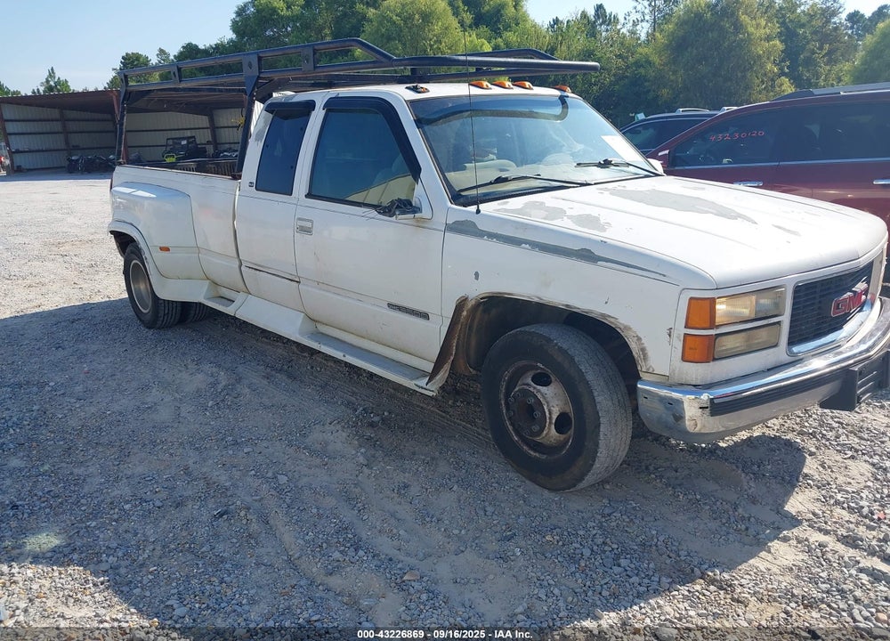 1998 GMC SIERRA 3500 HD SL VIN: 1GTHC39J2WF013698