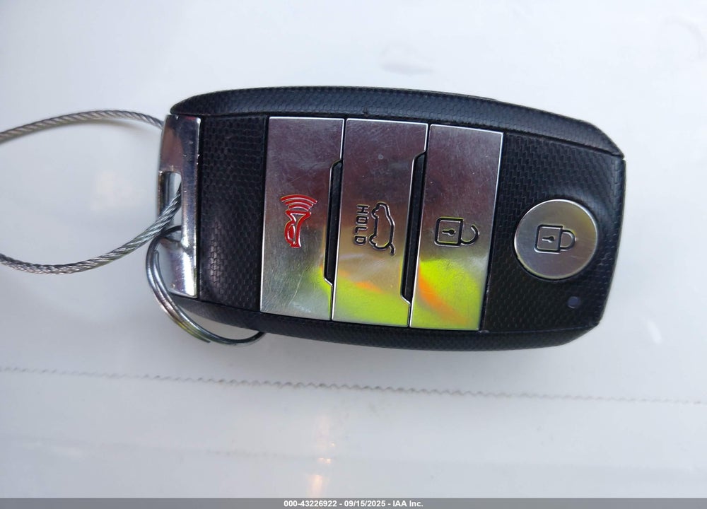 2019 KIA NIRO VIN: KNDCB3LC9K5252088