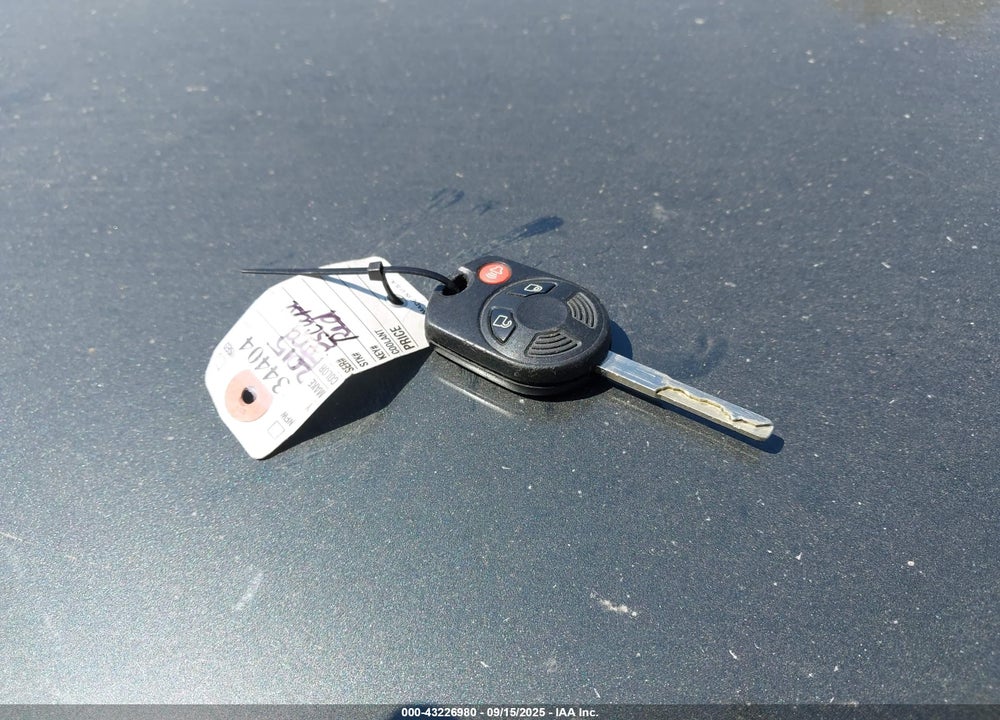 2015 FORD ESCAPE VIN: 1FMCU0G75FUC87188
