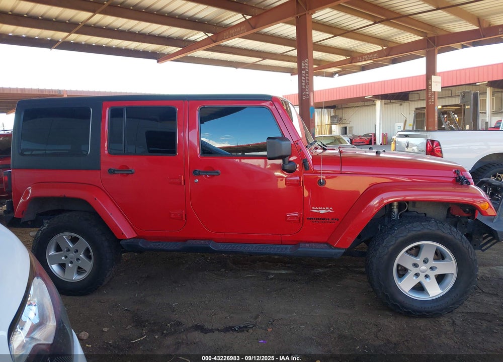2014 JEEP WRANGLER UNLIMITED VIN: 1C4BJWEG7EL110967