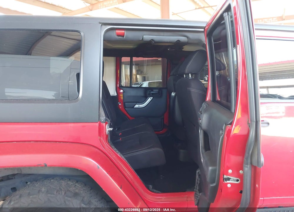 2014 JEEP WRANGLER UNLIMITED VIN: 1C4BJWEG7EL110967