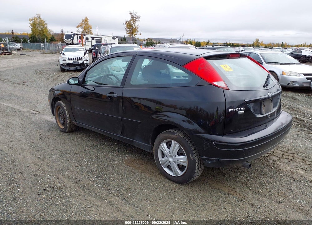 2007 FORD FOCUS VIN: 1FAHP31N47W146022
