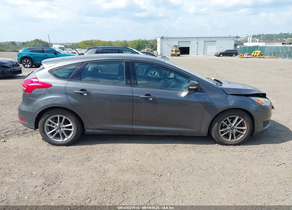 2015 FORD FOCUS VIN: 1FADP3K26FL253835