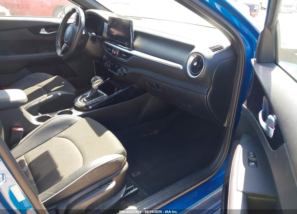 2023 KIA FORTE GT LINE VIN: 3KPF54AD9PE561710