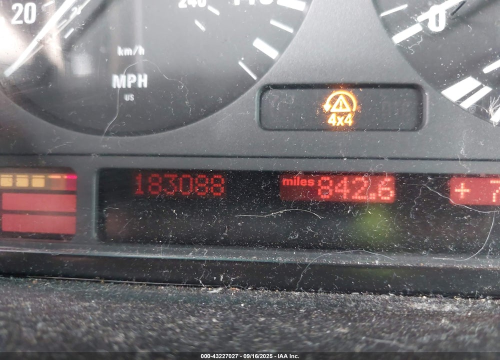 2006 BMW X5 VIN: 5UXFA13566LY25499