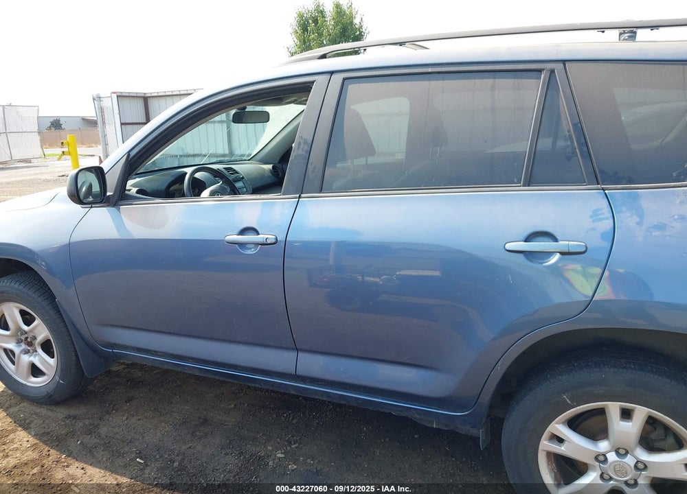 2011 TOYOTA RAV4 VIN: JTMBF4DV9BD041937