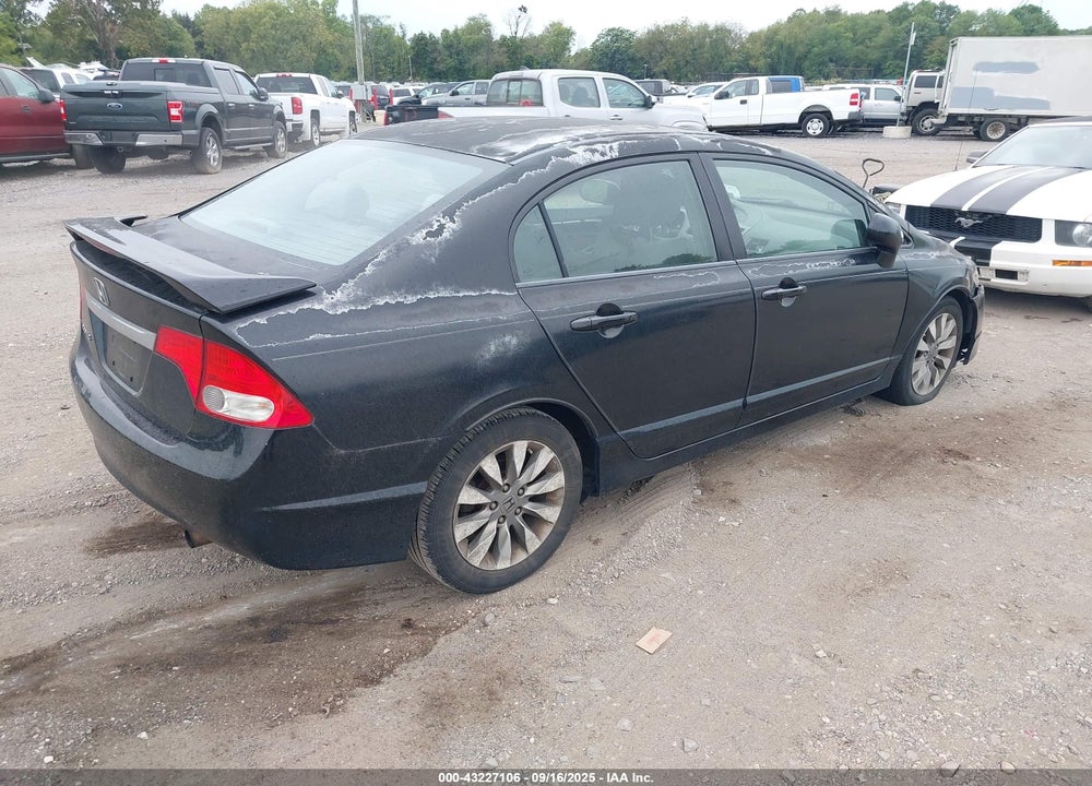 2009 HONDA CIVIC VIN: 2HGFA16889H517972