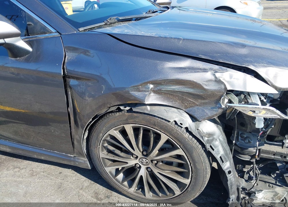 2020 TOYOTA CAMRY VIN: 4T1G11AK2LU895503