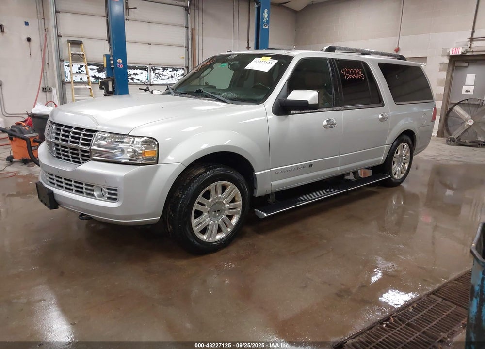 2013 LINCOLN NAVIGATOR L VIN: 5LMJJ3J56DEL07283