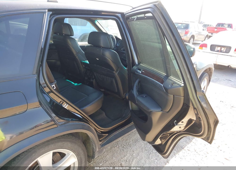 2008 BMW X5 4.8I VIN: 5UXFE83508LZ36923