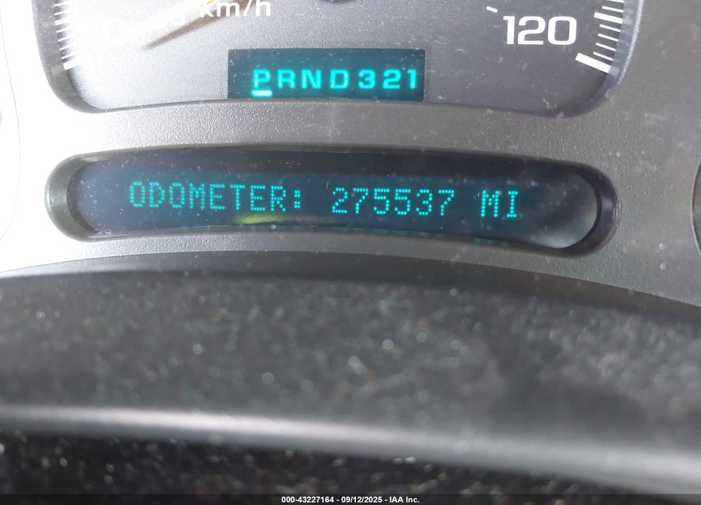 2004 CHEVROLET TAHOE LS VIN: 1GNEC13Z54R321361