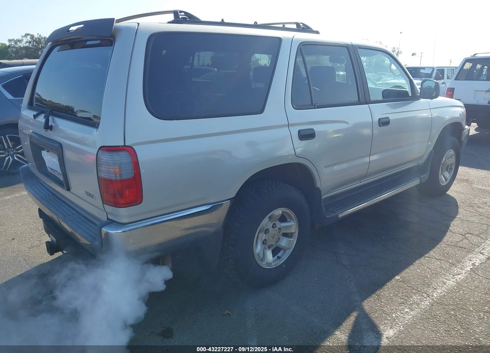 2000 TOYOTA 4RUNNER VIN: JT3GM84R8Y0061042