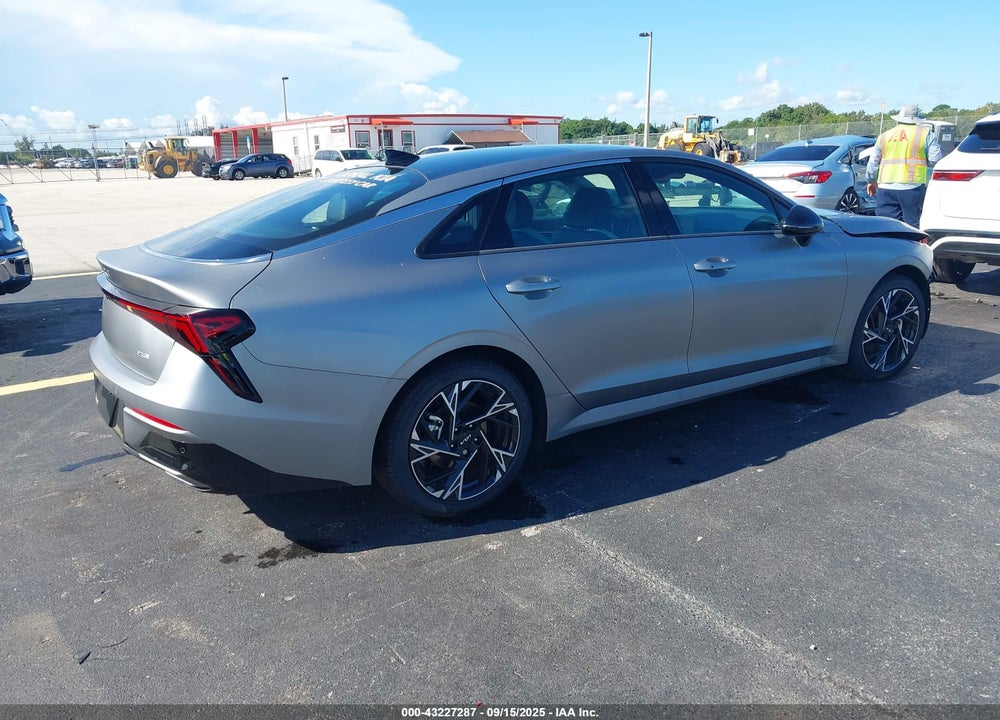 2025 KIA K5 VIN: KNAG64J79S5365361