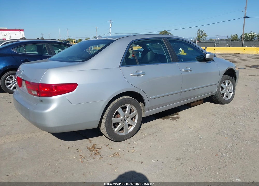 2005 HONDA ACCORD 3.0 EX VIN: 1HGCM66815A074709