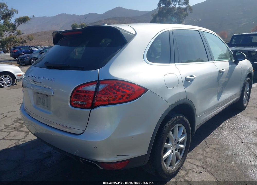 2011 PORSCHE CAYENNE VIN: WP1AA2A21BLA01154