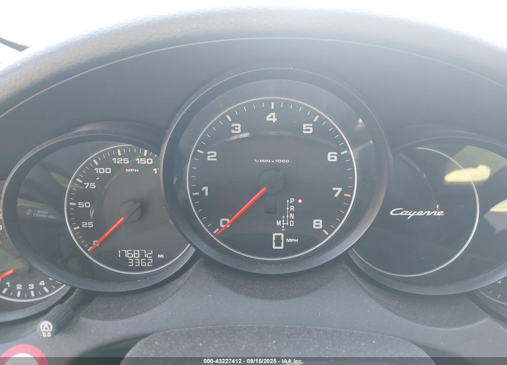 2011 PORSCHE CAYENNE VIN: WP1AA2A21BLA01154
