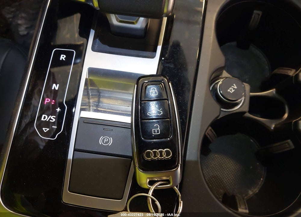2022 AUDI Q7 PREMIUM 45 TFSI QUATTRO TIPTRONIC VIN: WA1AJBF79ND014975