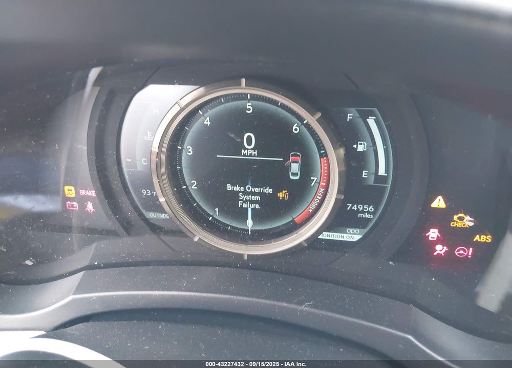 2015 LEXUS IS 250 VIN: JTHBF1D20F5082850