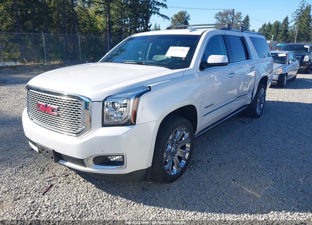 2016 GMC YUKON XL VIN: 1GKS2HKJ7GR429976