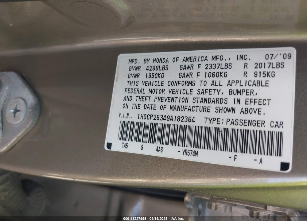 2009 HONDA ACCORD VIN: 1HGCP26349A182364