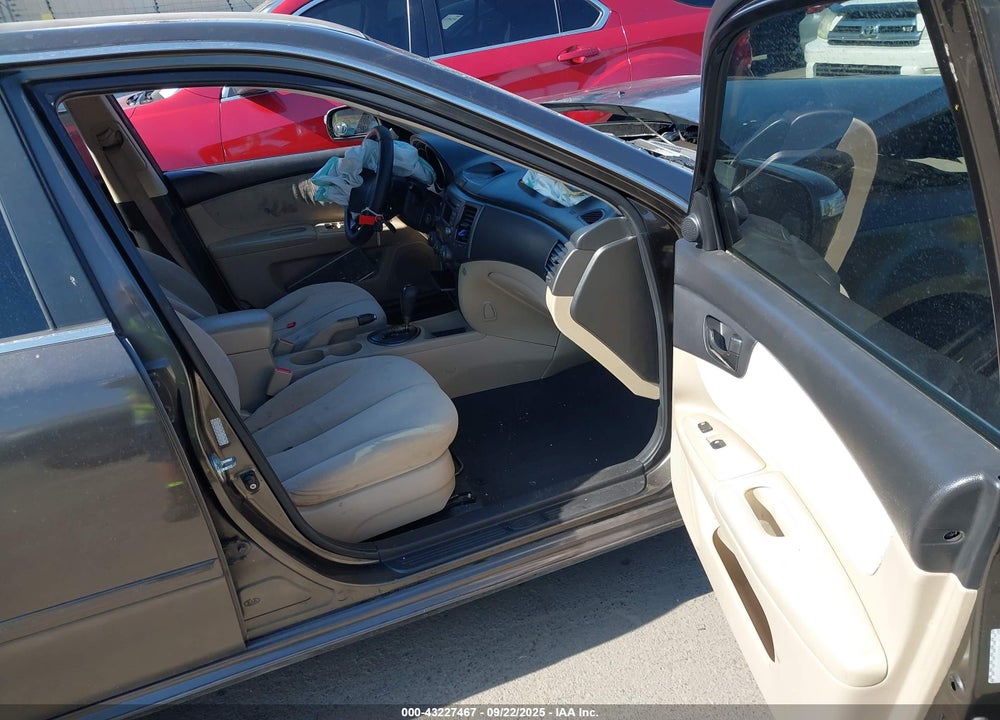 2010 KIA OPTIMA VIN: KNAGG4A8XA5381962