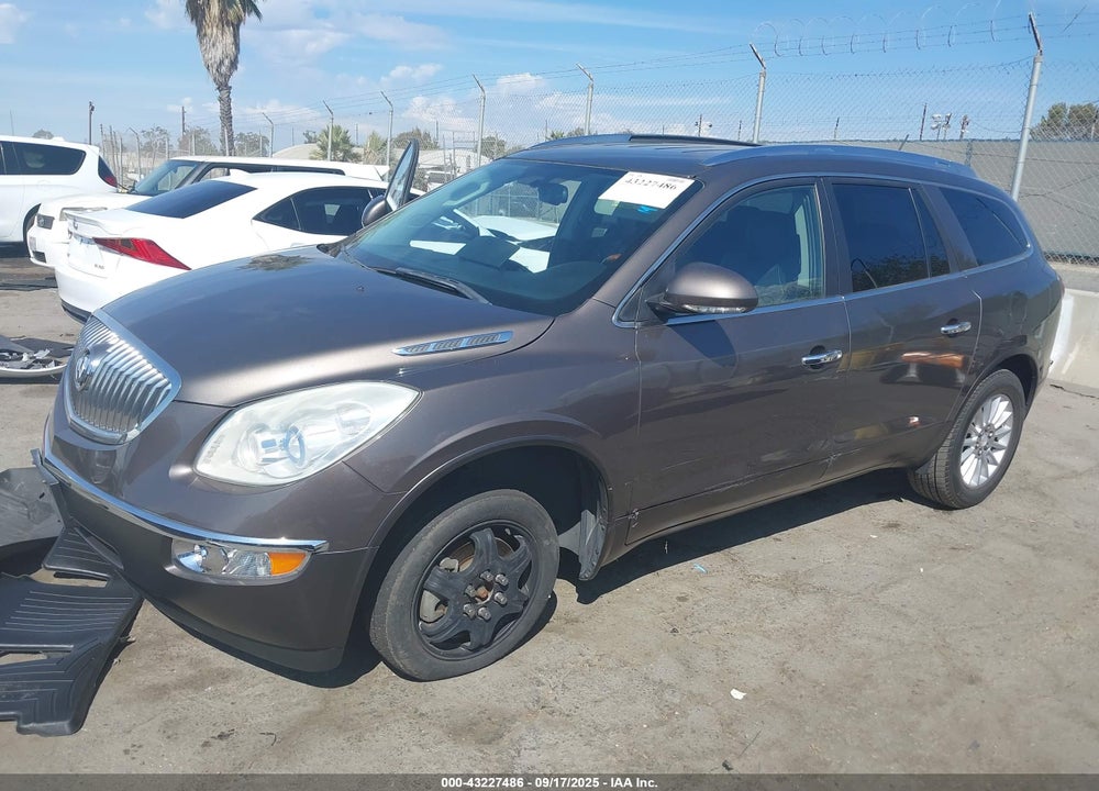 2008 BUICK ENCLAVE CXL VIN: 5GAER23718J111227