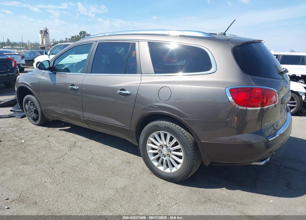 2008 BUICK ENCLAVE CXL VIN: 5GAER23718J111227