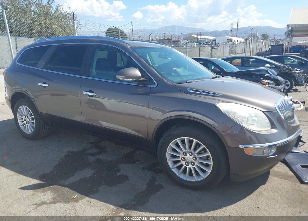2008 BUICK ENCLAVE CXL VIN: 5GAER23718J111227