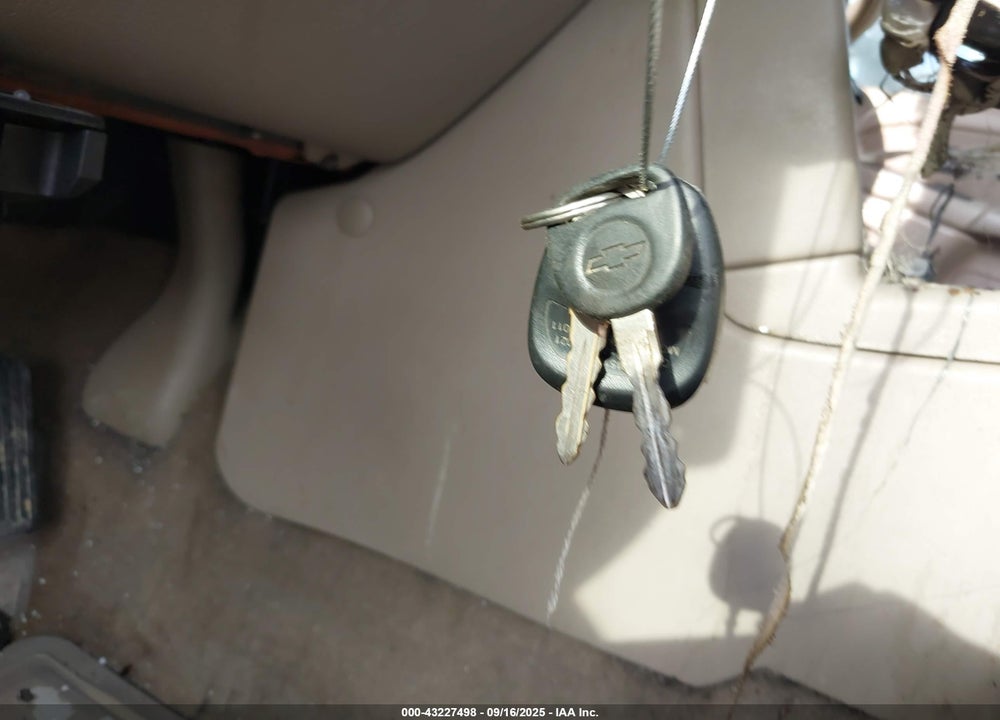 2003 CHEVROLET SILVERADO 2500HD LT VIN: 1GCHK23103F160295