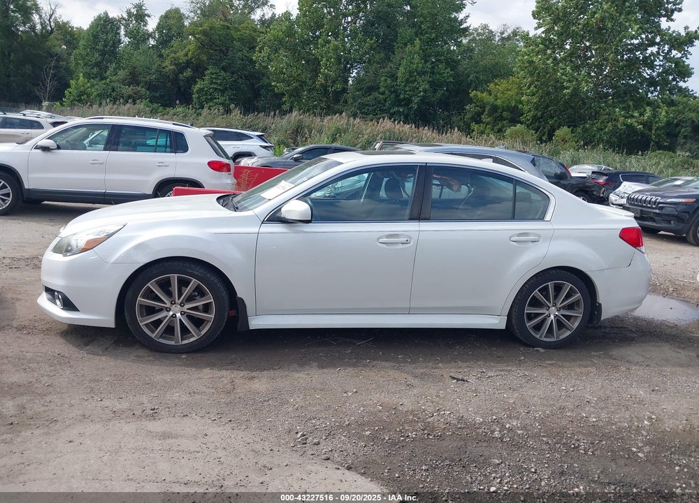 2014 SUBARU LEGACY 2.5 I SPORT VIN: 4S3BMBJ64E3012248